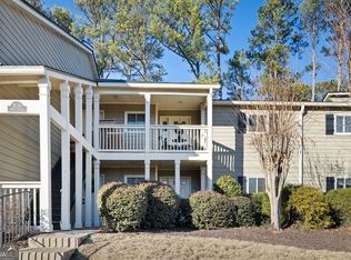 24 Muncy Ct SE, Smyrna, GA