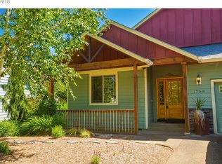 1758 NW Yohn Ranch Dr, McMinnville, OR 97128