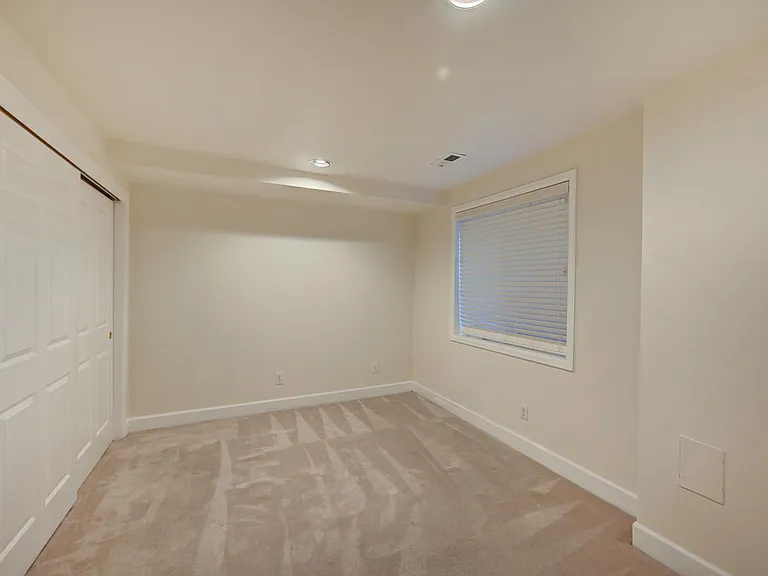 927 Jersey St — Photo 33