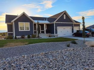 7901 N Cobblerock Rd, Lake Pt, UT 84074