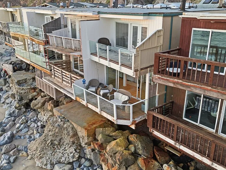 20456 Pacific Coast Hwy — Photo 10