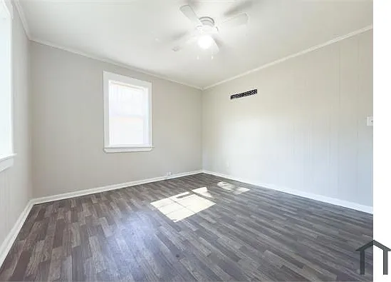 1913 Success St #B — Photo 10