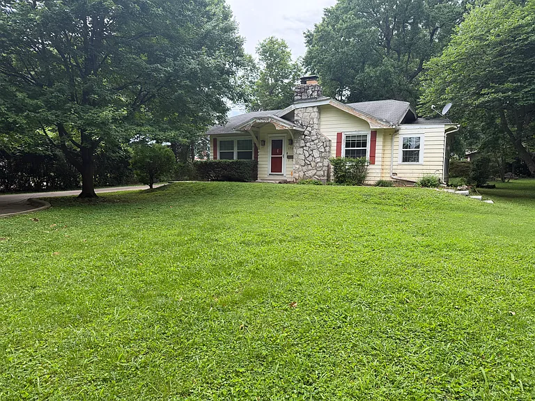 1715 S Kimbrough Ave — Photo 21