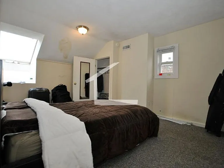 129 Glenville Ave #4 — Photo 14