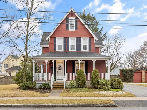 39 Forest St, Winchester, MA 01890