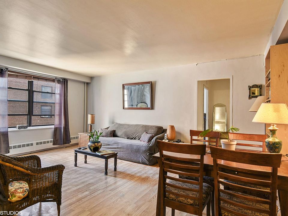 2nd image of 165 Clinton Ave APT 4C