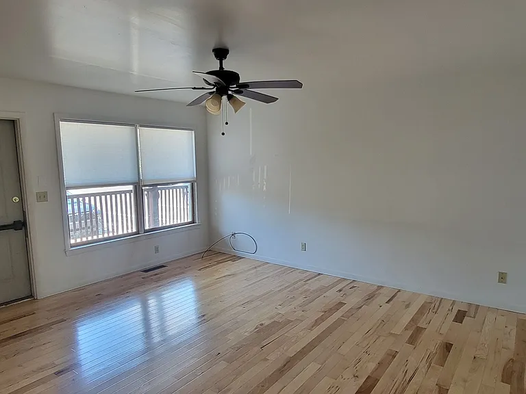 101 Main St #1 — Photo 6