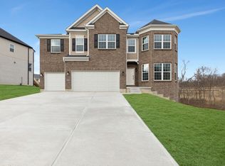 4033 Trailside Dr, Green Township, OH 45248