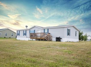 61 69th St E, Williston, ND 58801