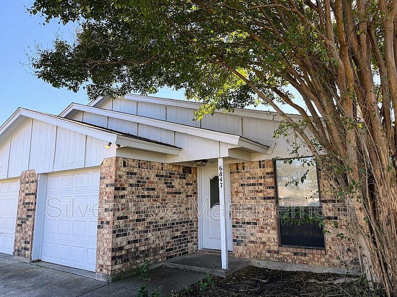 1st image of 6847 S Creek Dr