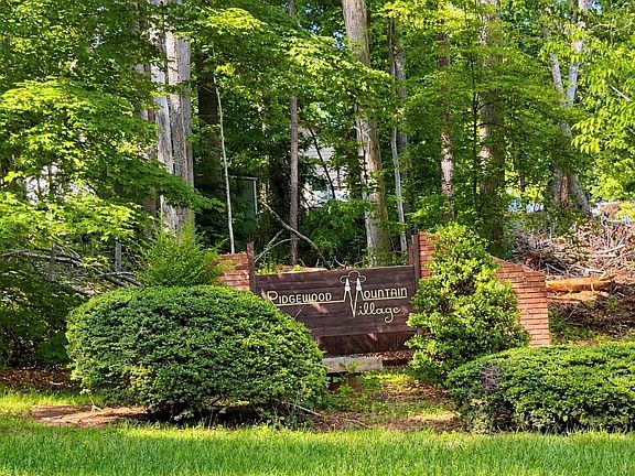2nd image of 3500 Alta Vista Way