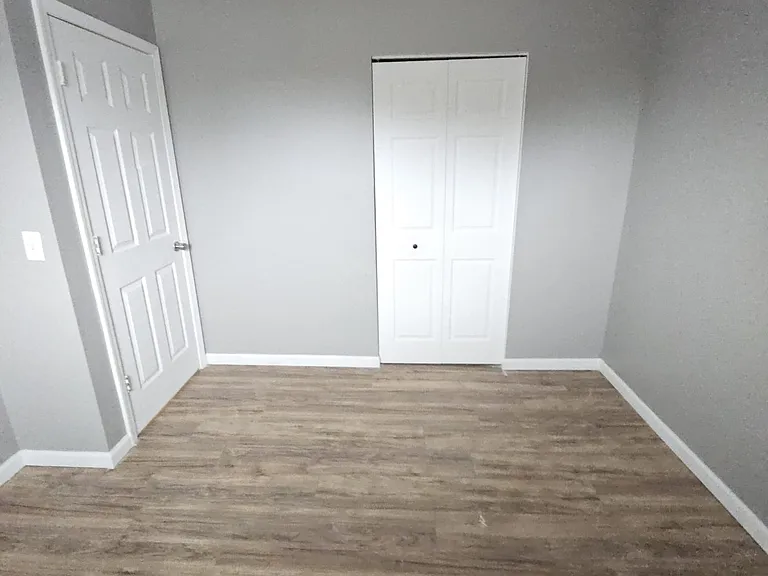 619 Root Rd — Photo 17