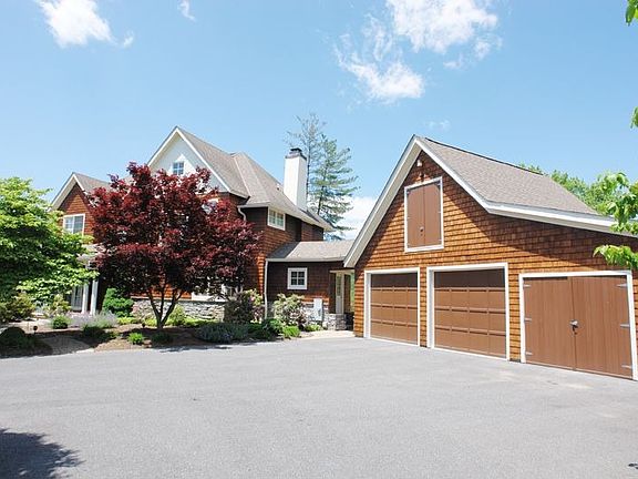 5th image of 4802 Whiskey Ct