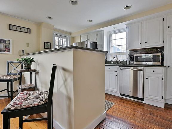5th image of 4 Smith St