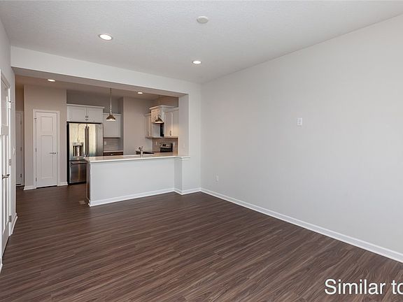 3rd image of 1337 S 91st St