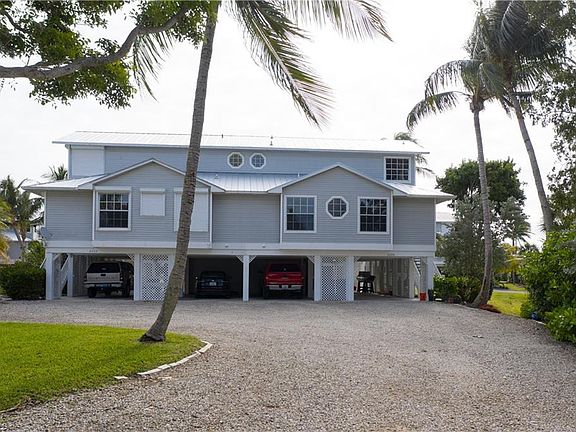 2nd image of 2270 Palm Ave Unit G