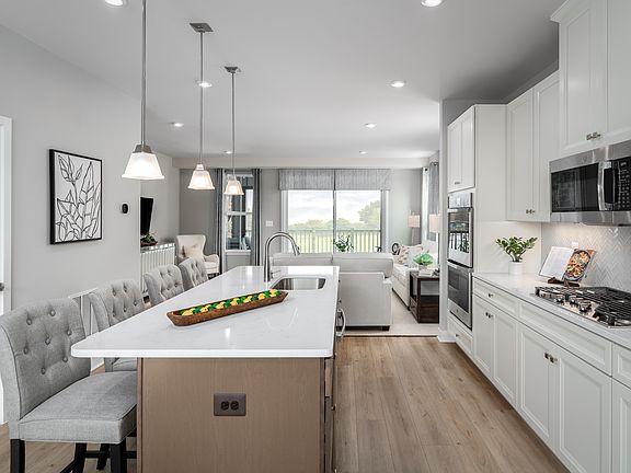 Van Dorn Quick Move-Ins