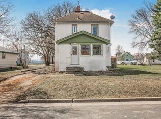 113 High Ave, Gaylord, MN 55334