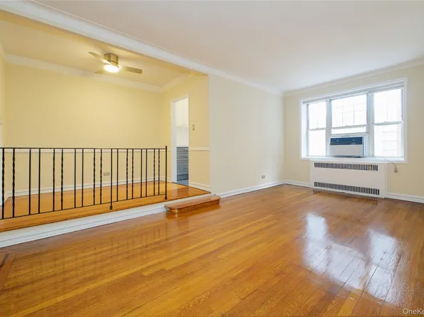 76-36 113th Street #4P, Forest Hills, NY 11375