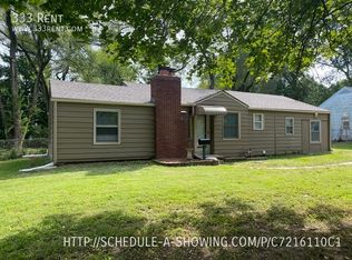 8417 Greenwood Rd, Raytown, MO 64138