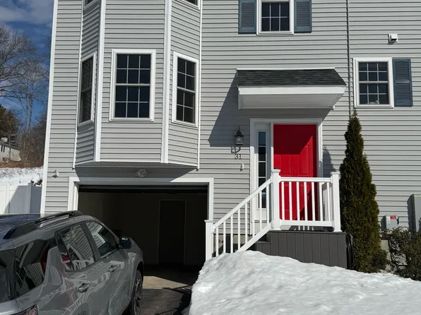 31 Bittersweet Blvd, Worcester, MA 01607