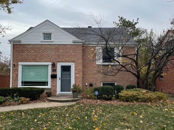 5707 Capulina Ave, Morton Grove, IL 60053