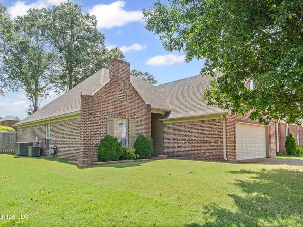 4909 Graham Lake Dr, Olive Branch, MS 38654