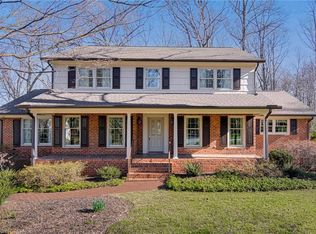 4113 Gladstonbury Rd, Winston Salem, NC 27104