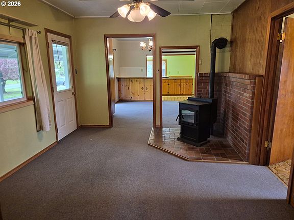 4th image of 5659 SW Spring Hill Rd