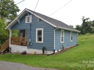 605 Center St NW, Lenoir, NC 28645