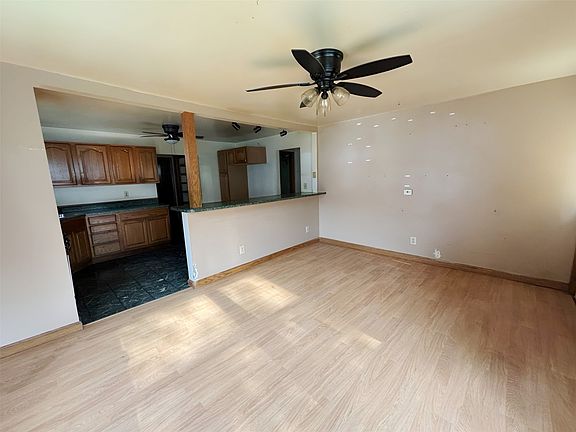 5th image of 337 Sparkhill Ave