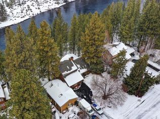 60773 River Bend Dr, Bend, OR 97702