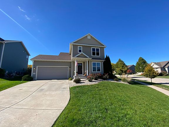 2nd image of 314 Heritage Square Dr
