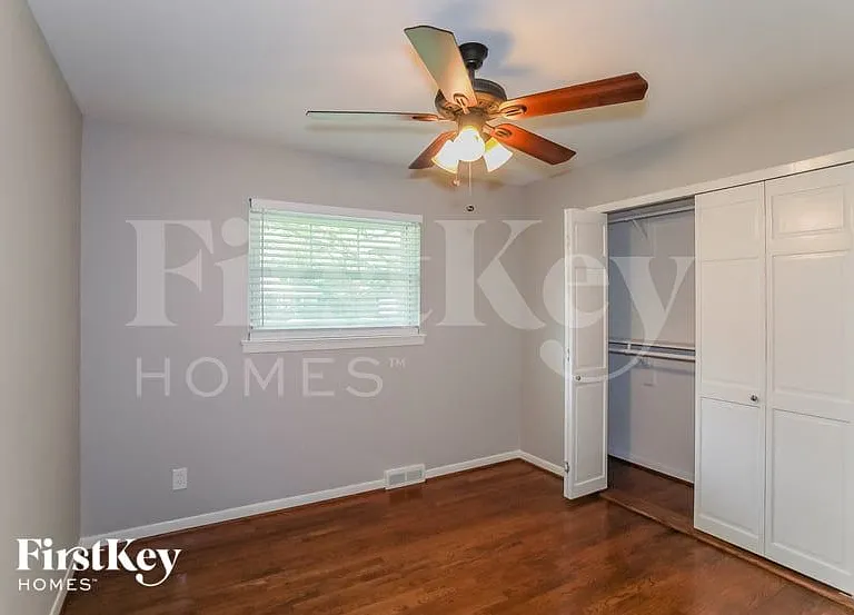 3439 Timberview Rd — Photo 11