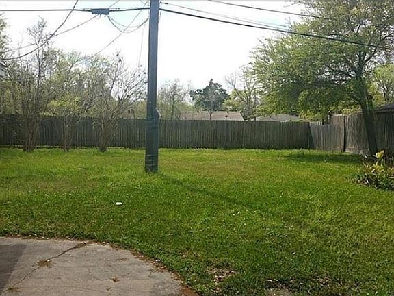 4th image of 8835 Valley View Ln