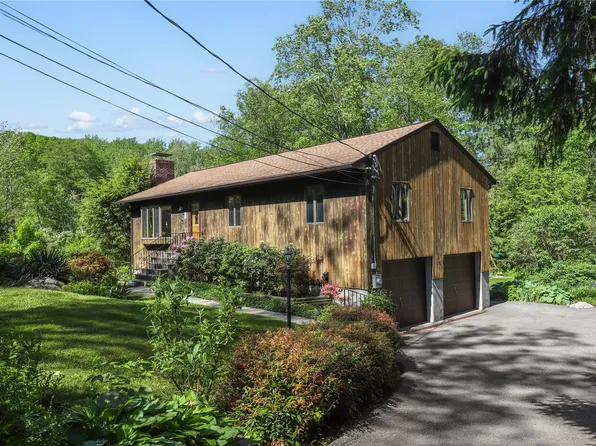 24 Rick Lane, Mahopac, NY 10541