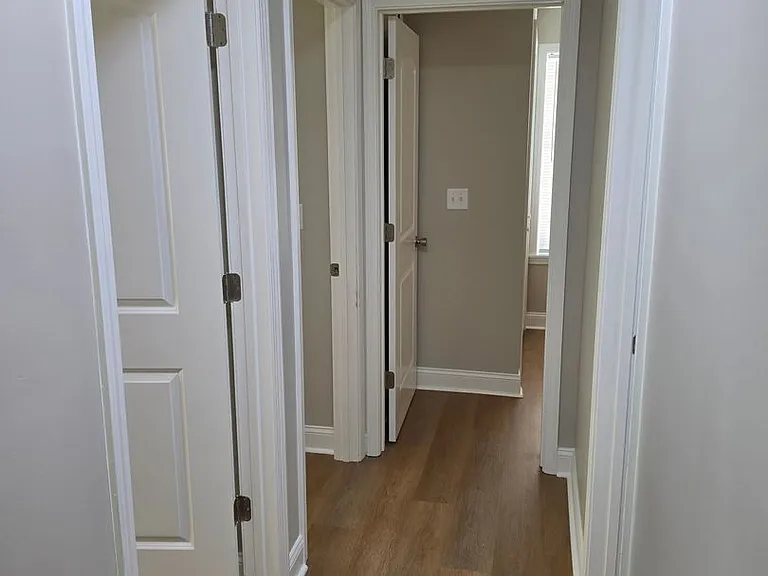 317 Gause St — Photo 11