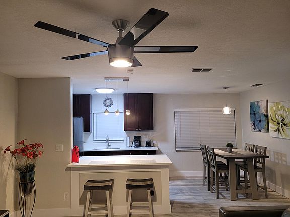 5th image of 7317 Kingsbury Cir