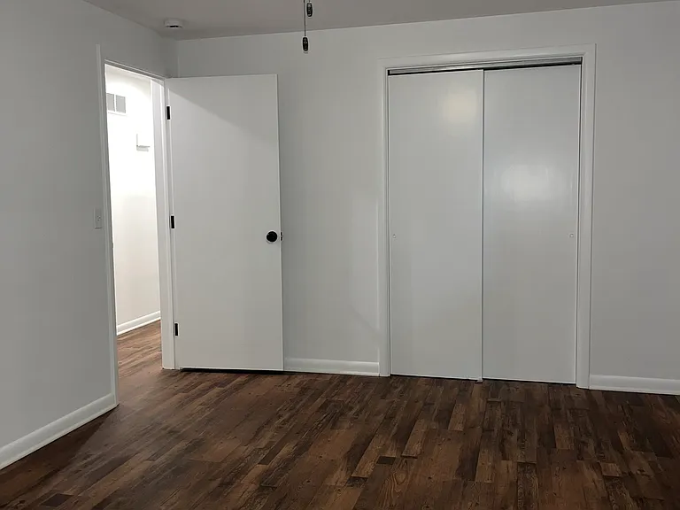 Valley View Dr — Photo 30