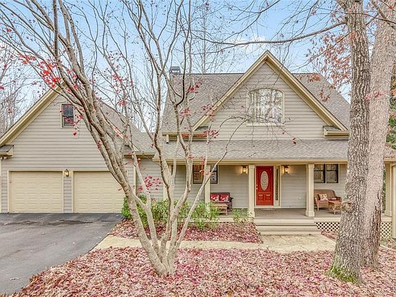 4th image of 219 Black Gum Dr