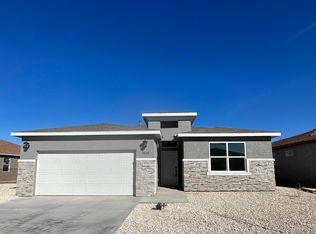 3606 Saguaro Dr, Carlsbad, NM 88220