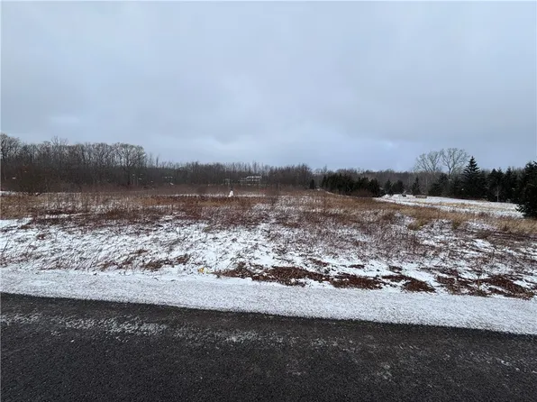 725 Boston Rd #738, Ontario, NY 14519