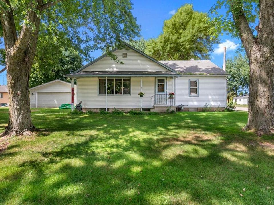 1st image of 23811 Nicolai Ave