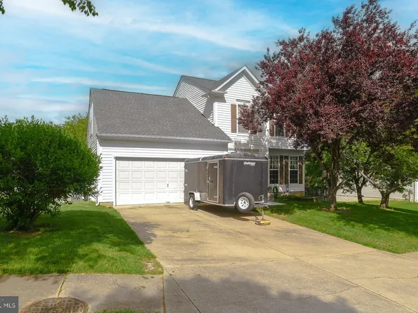 7915 Monarch St, White Plains, MD 20695