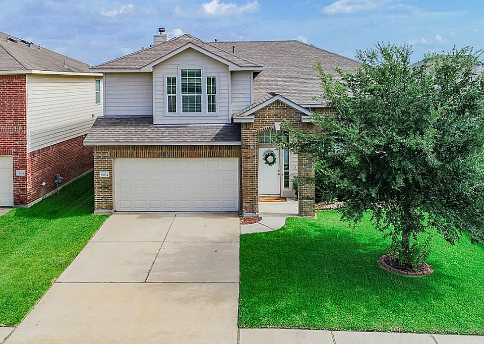 1st image of 12034 Canyon Falls Dr