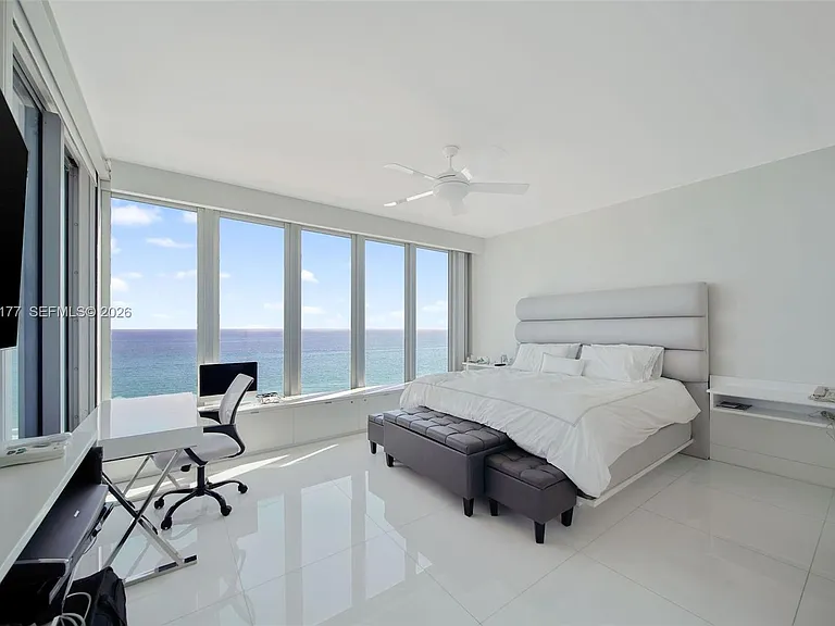 6899 Collins Ave #1905 — Photo 8