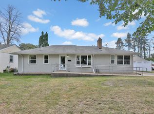 2130 Ivy Ave E, Saint Paul, MN 55119