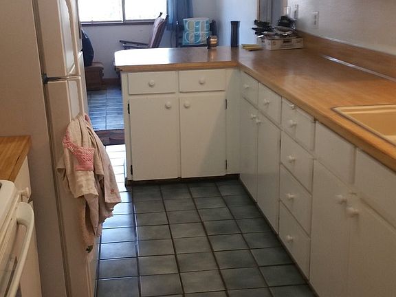 2nd image of 6320 NE 100th Ave