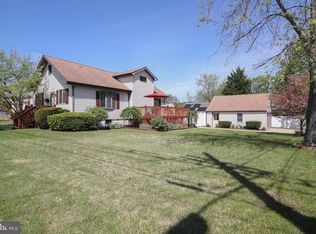 307 W Evesham Rd, Runnemede, NJ 08078