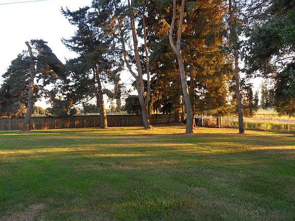 3rd image of 40520 244th Ave SE